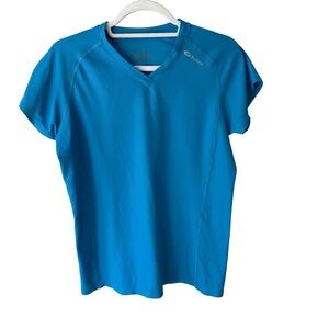 SUGOI Turquoise V-Neck Athletic Performance Shirt Size M Activewear Bike Hike